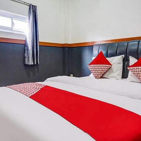 B Shaw Hotel Jakarta Eksteriør bilde