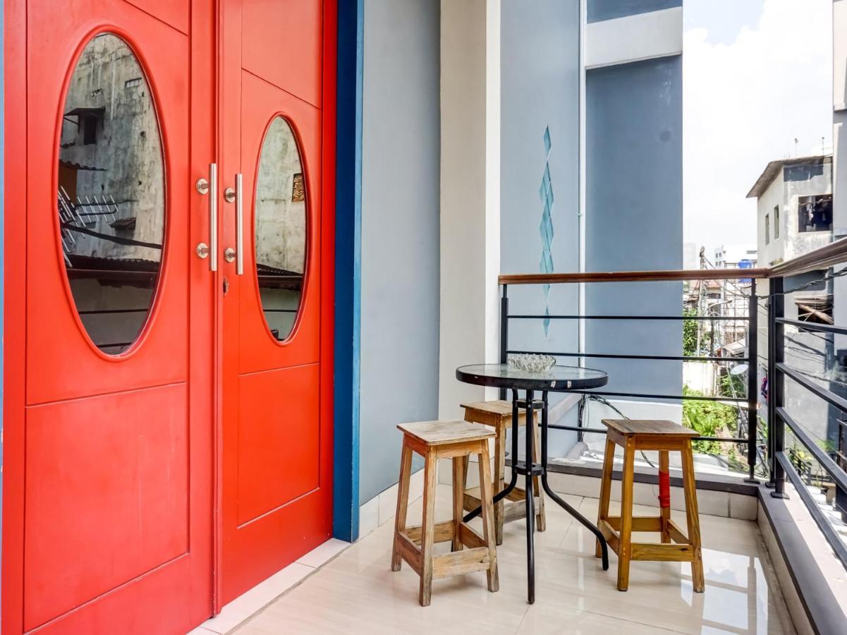 B Shaw Hotel Jakarta Eksteriør bilde