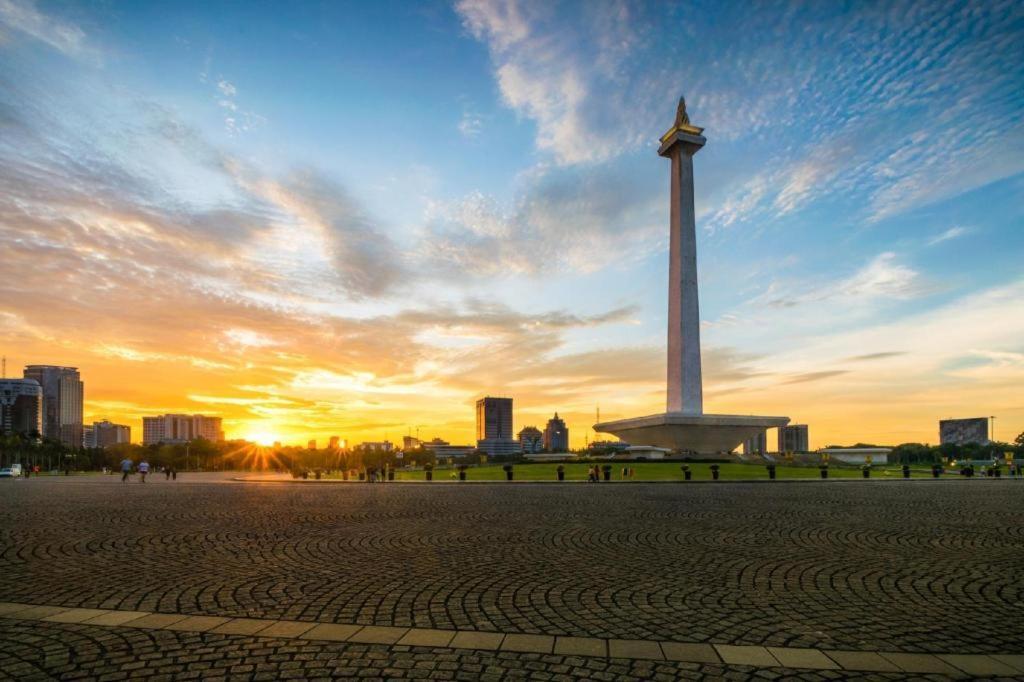 B Shaw Hotel Jakarta Eksteriør bilde